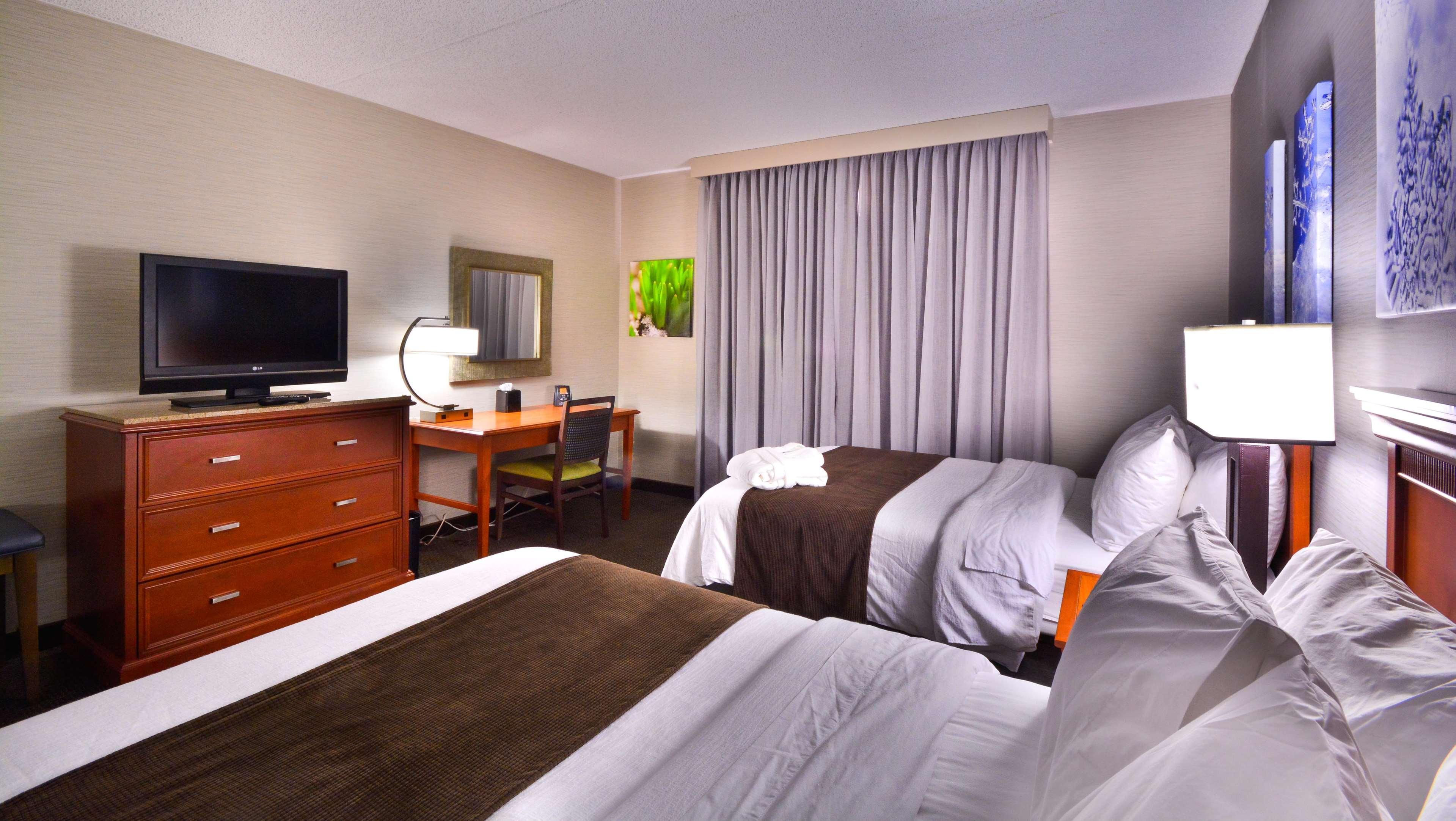 Embassy Suites By Hilton Denver Central Park 部屋 写真