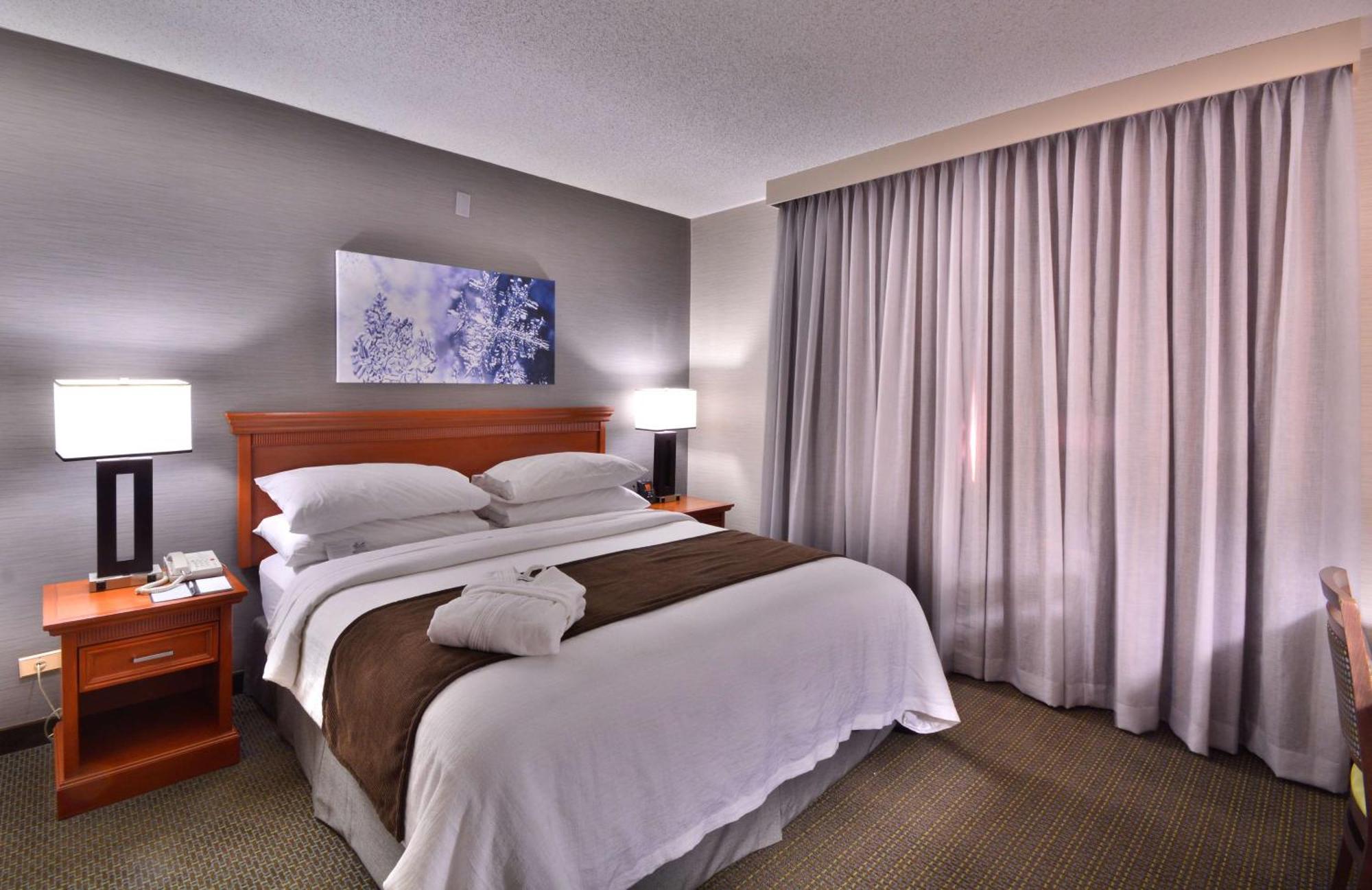 Embassy Suites By Hilton Denver Central Park エクステリア 写真